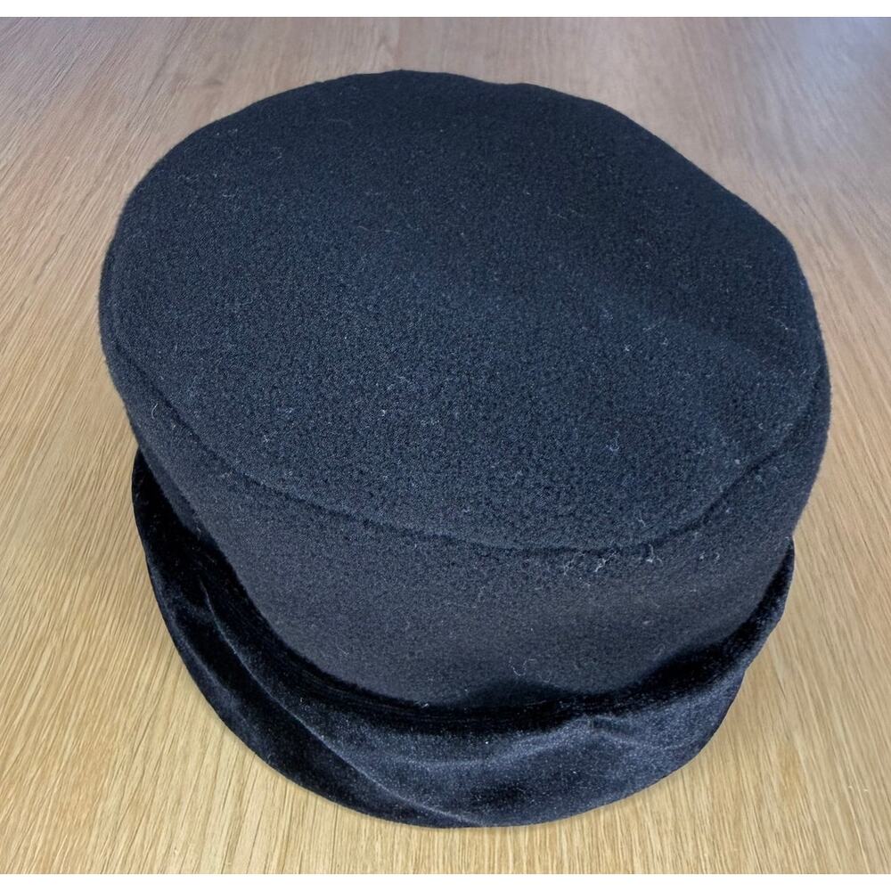 VTG Made Vietnam Velvet Fleece Cloche Pillbox Black Hat RN:5809 Style:F54CI339I